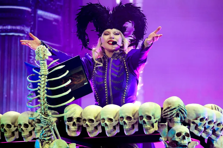 Lady Gaga’s Triumphant Return: Chaos Unleashed at 2025 MTV Vmas After 5-Year Hiatus Lady Gaga's Triumphant Return: Chaos Unleashed at 2025 MTV Vmas After 5-Year Hiatus